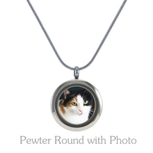 Load image into Gallery viewer, Round Photo Pendant